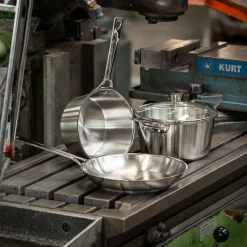 CRISTEL Faitout inox brossé avec couvercle