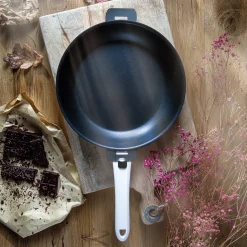 CRISTEL Poêle inox - anti-adhésif Exceliss+