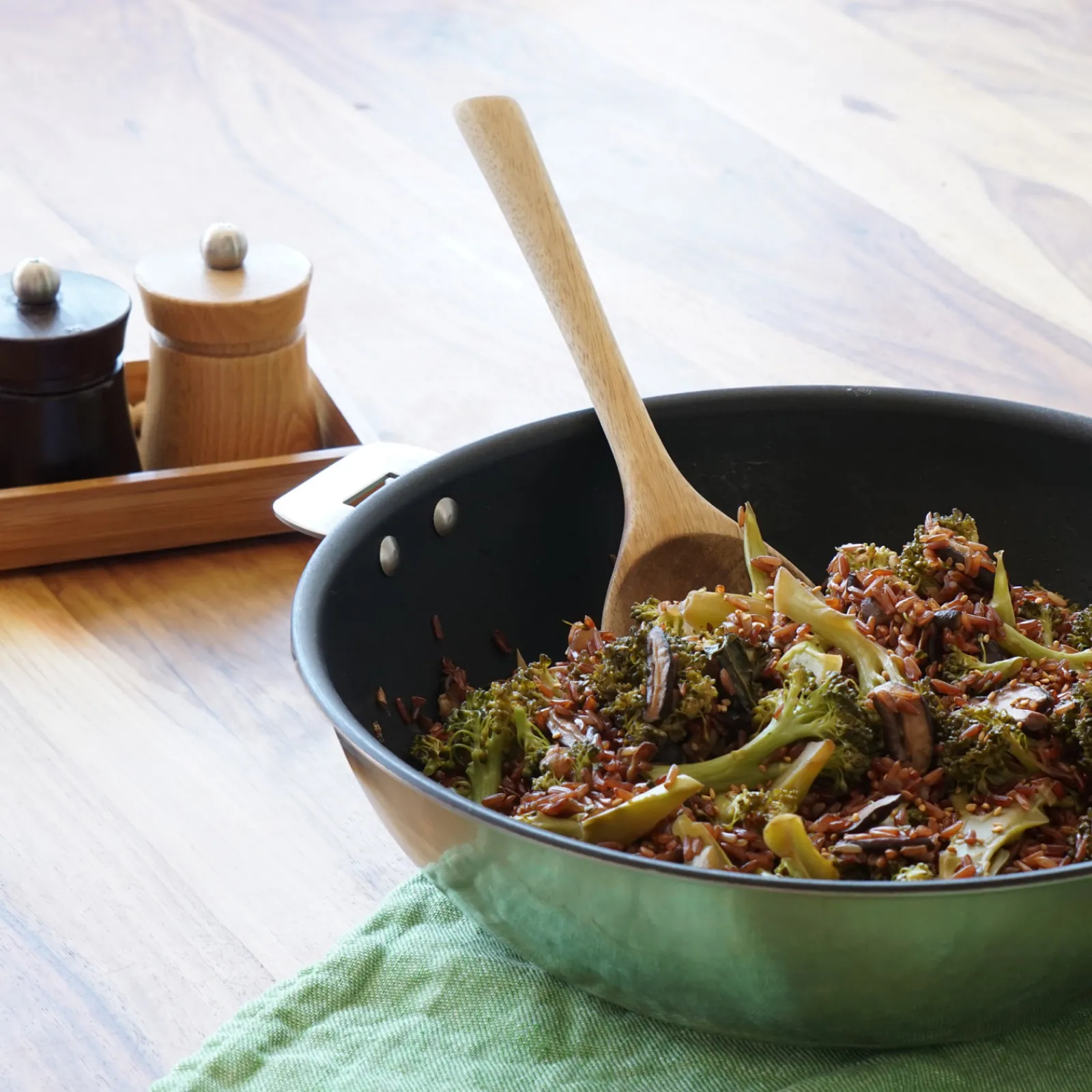 CRISTEL Wok inox - anti-adhésif Exceliss